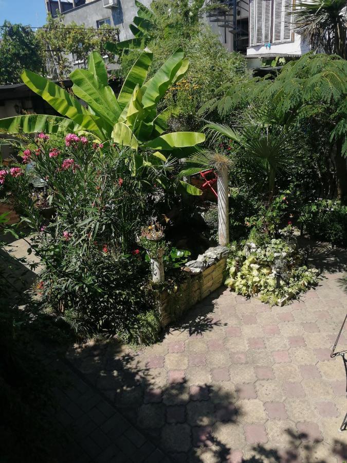 Magnoliia Otel Sohum Dış mekan fotoğraf