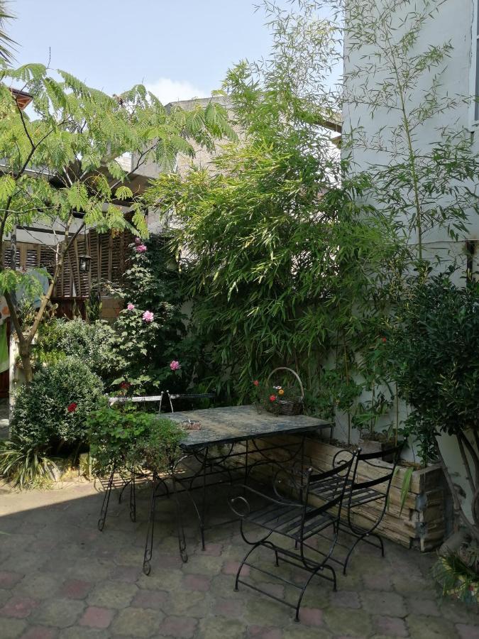 Magnoliia Otel Sohum Dış mekan fotoğraf