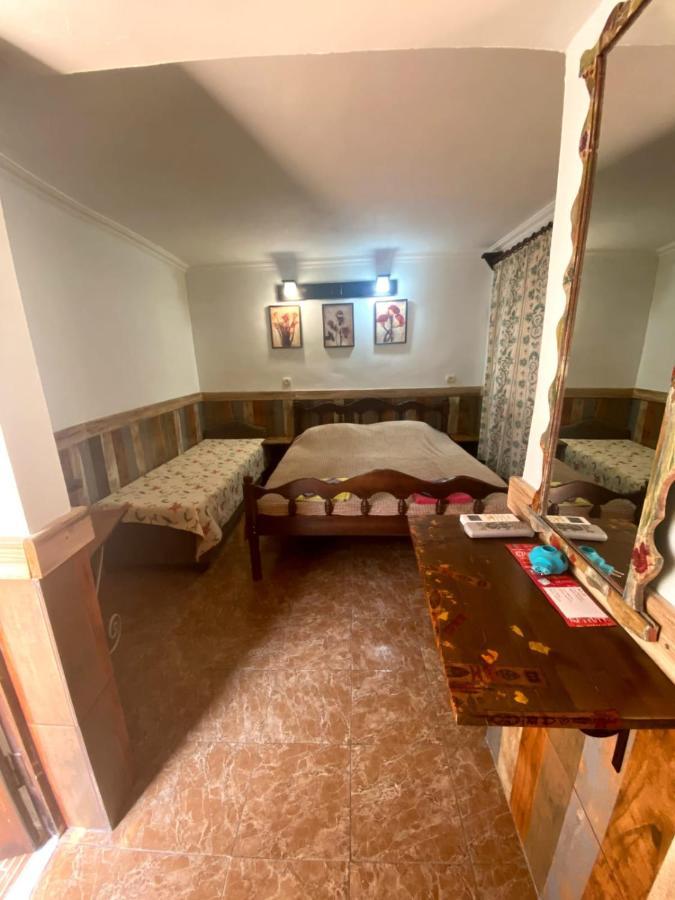 Magnoliia Otel Sohum Dış mekan fotoğraf